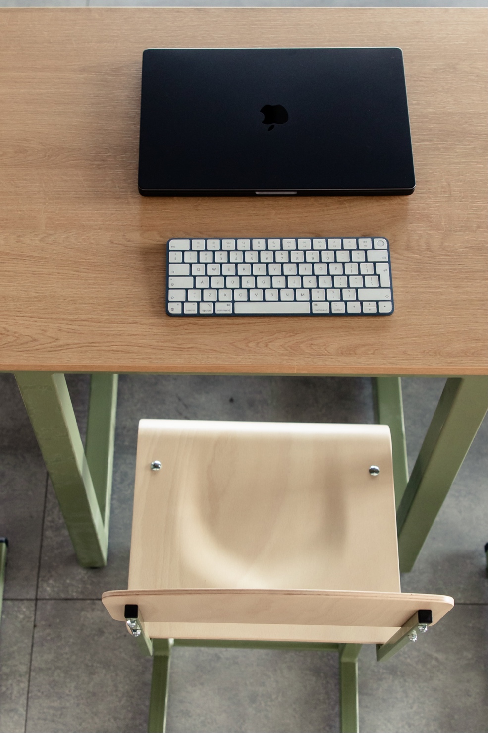 Masă laborator cu 3 locuri